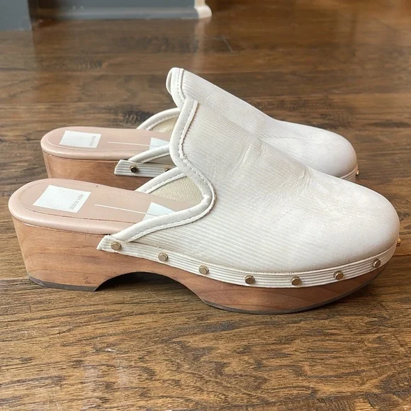 Dolce Vita Beige Mules with Wooden Platform - Picture 5 of 6